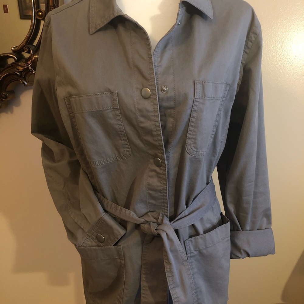 Lightweight utility jacket